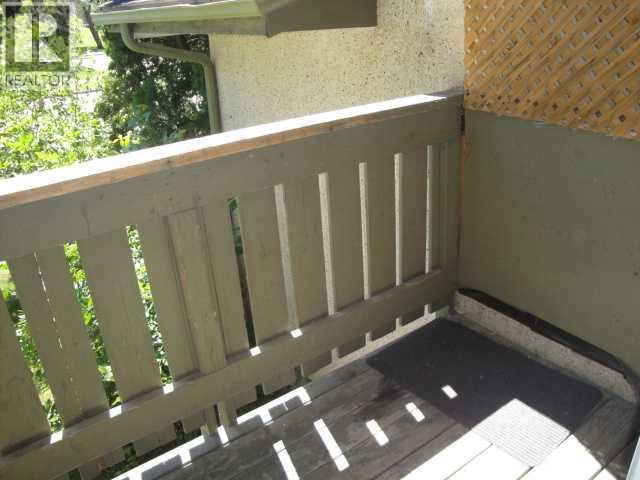 39 Meadowlark Boulevard N - 19
