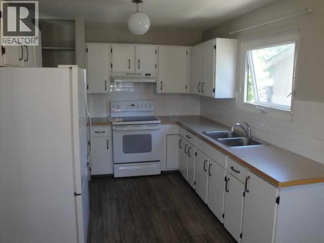 39 Meadowlark Boulevard N - 4