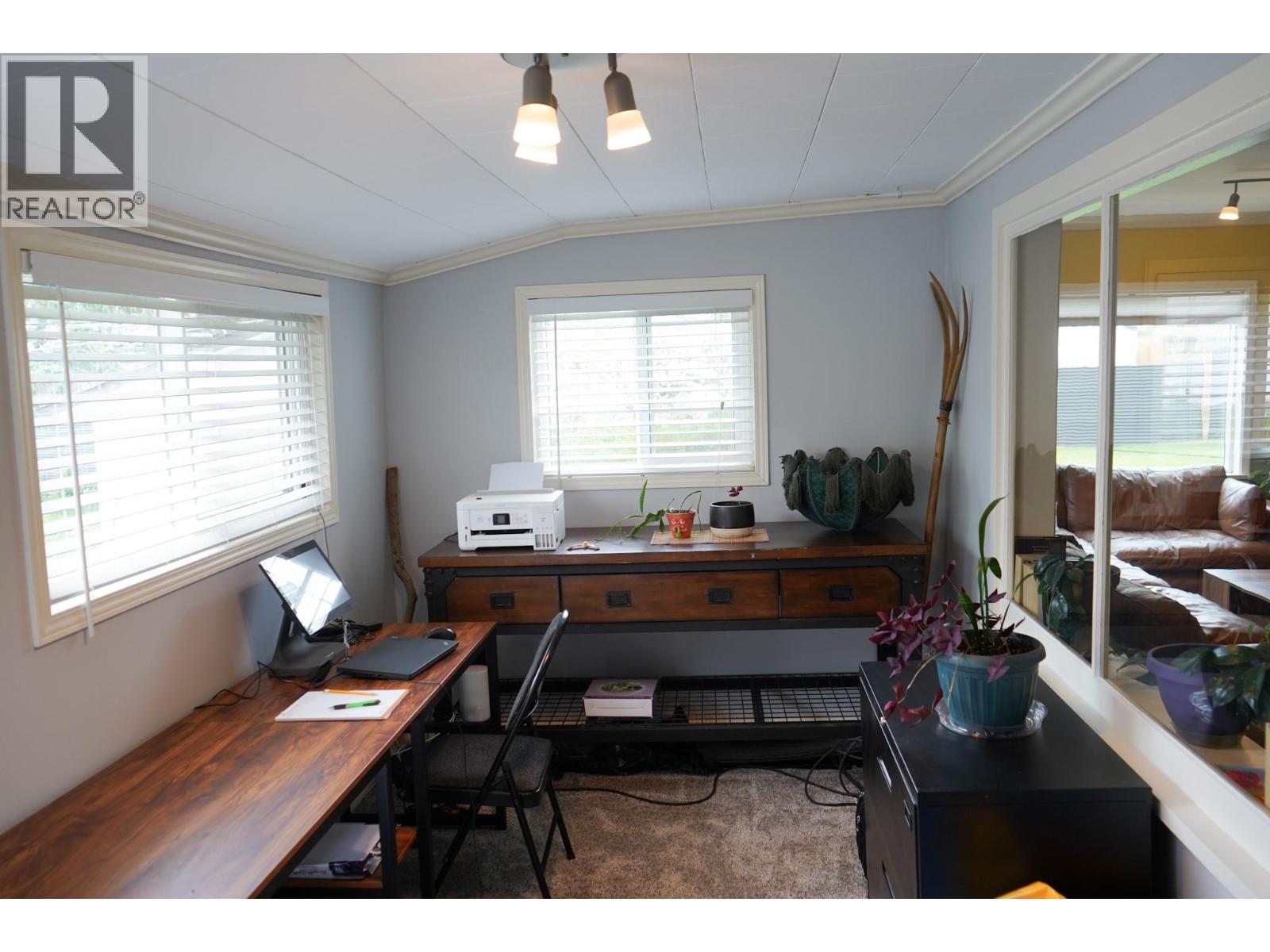 304 MCDONALD Avenue - 22