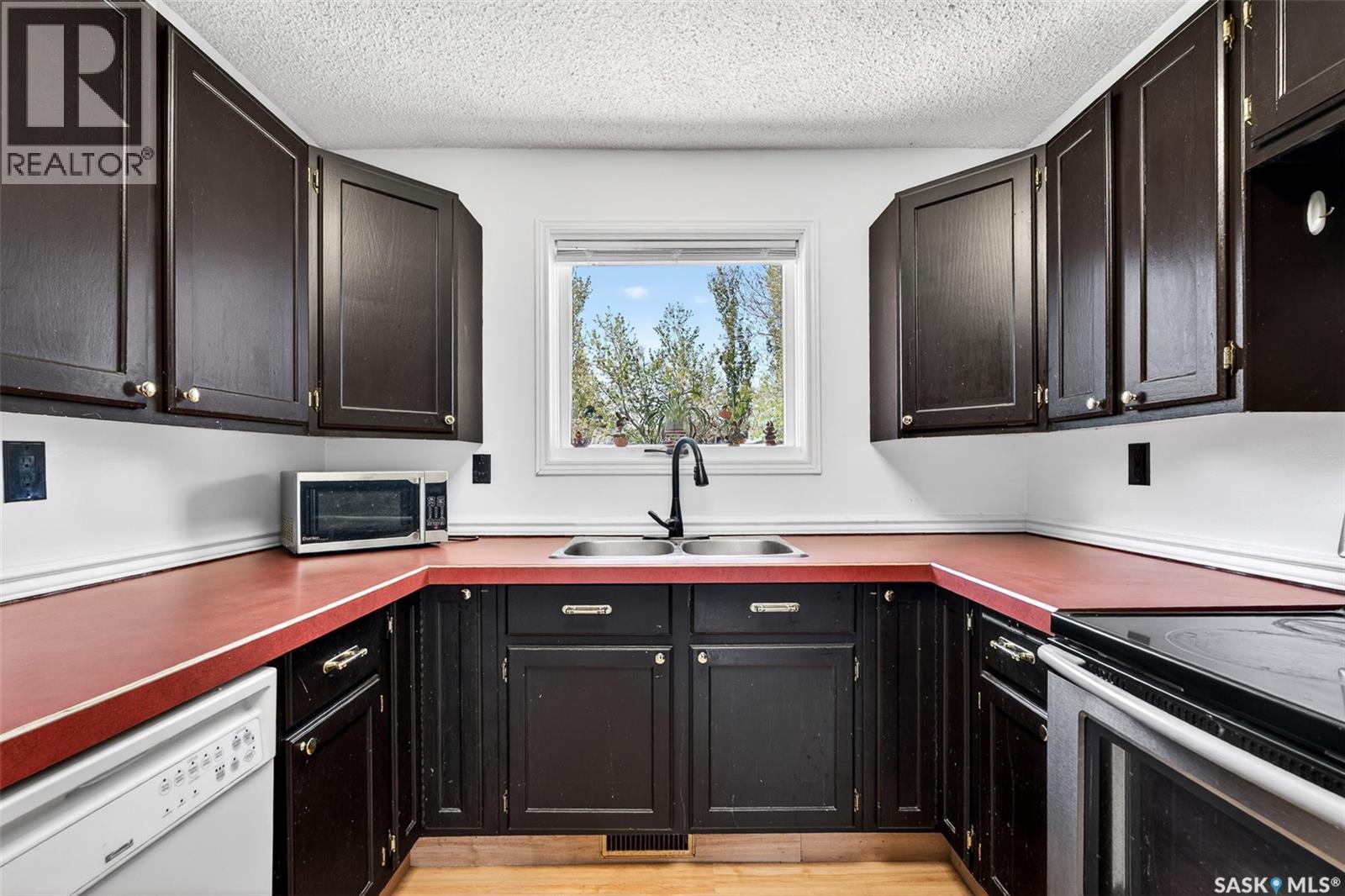 22 Edelweiss CRESCENT - 19