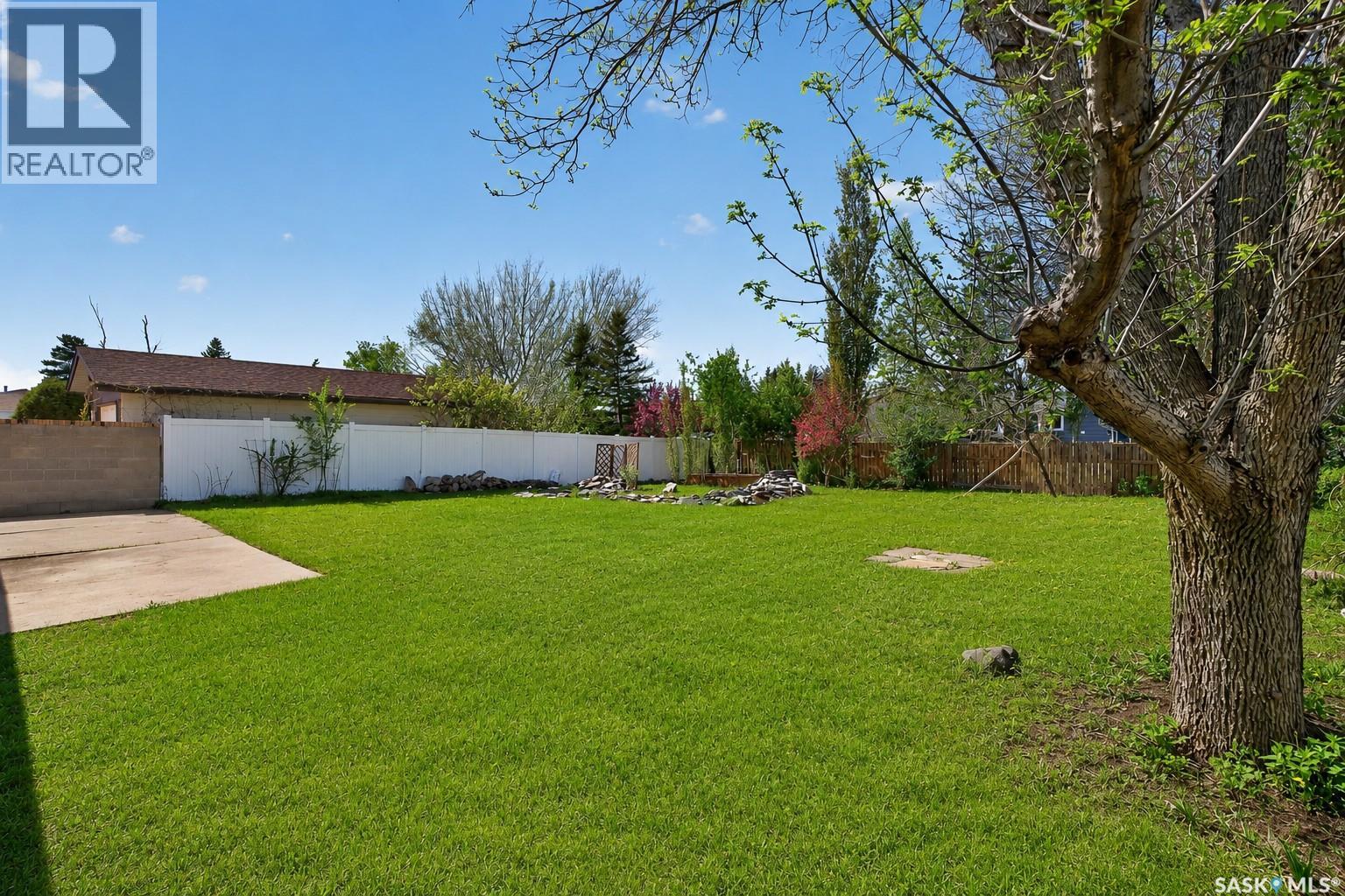22 Edelweiss CRESCENT - 51