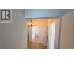 15- 15-1/2 Aberdeen Street, photo 13