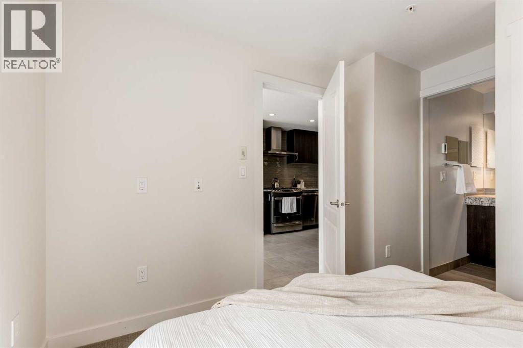 #1406 303 13 Avenue SW - 15