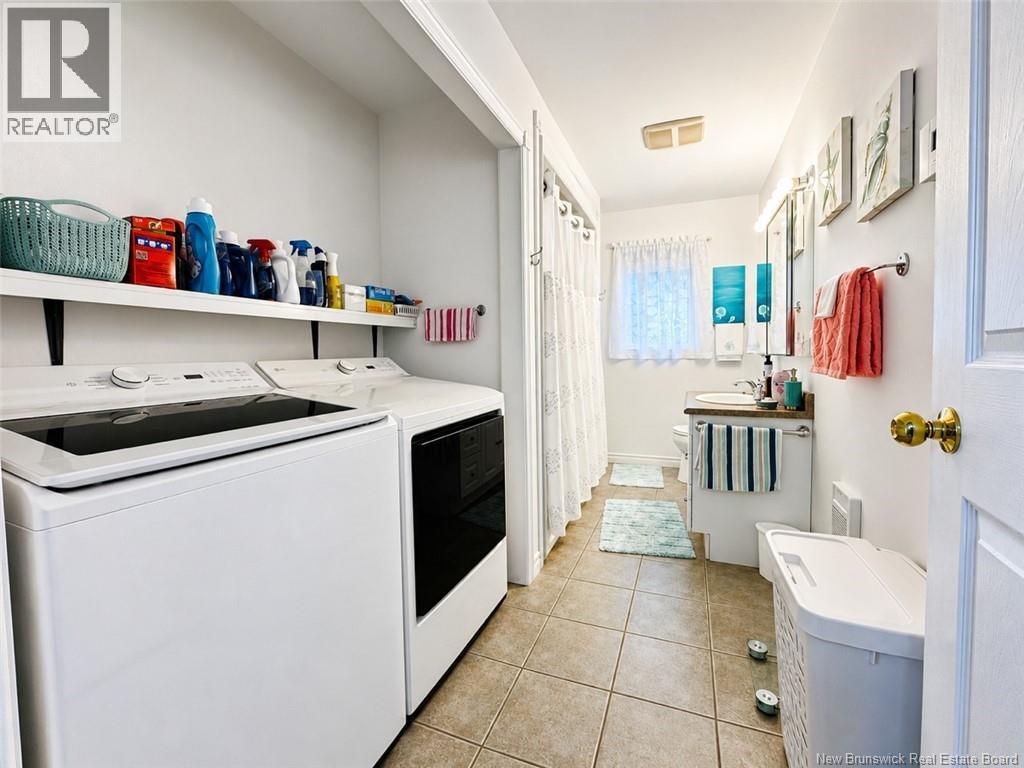 523 Queen Street - 9