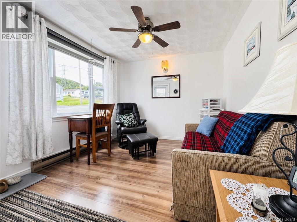 523 Queen Street - 2