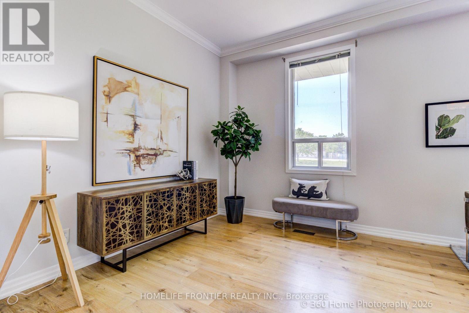 92 POPLAR CRESCENT W - 15