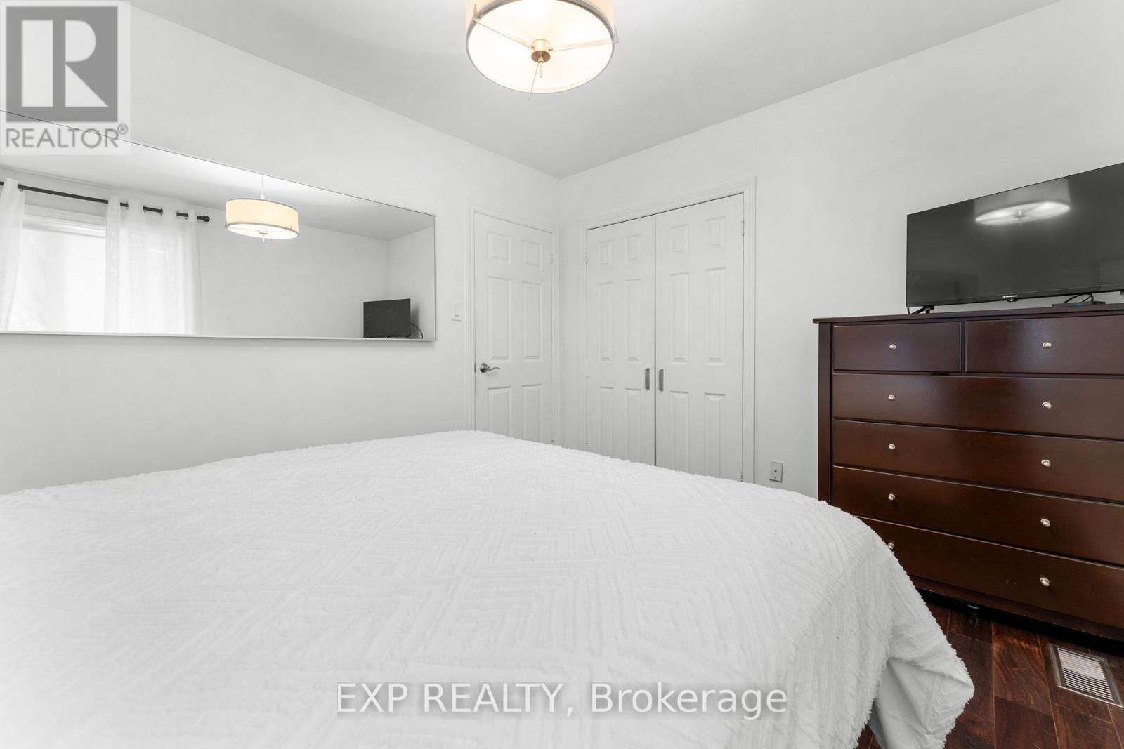 20 MALAREN ROAD - Image 25