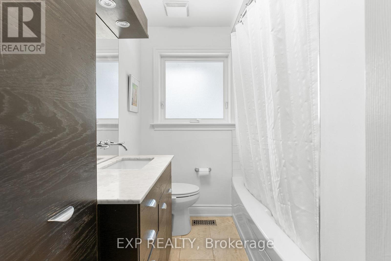 20 MALAREN ROAD - Image 29