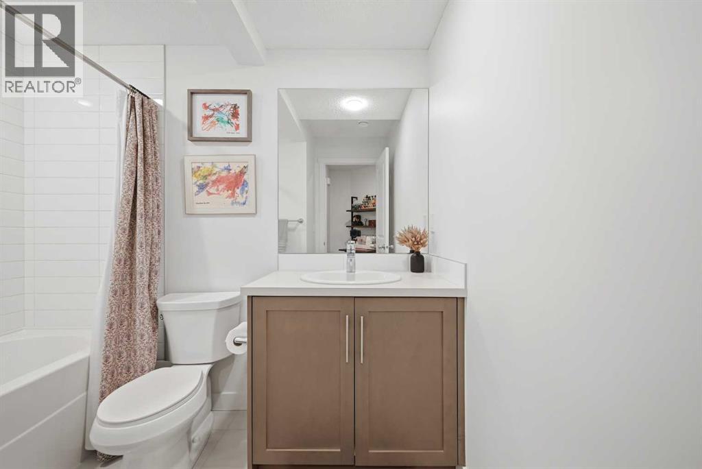 21 Carringvue Link NW - 35