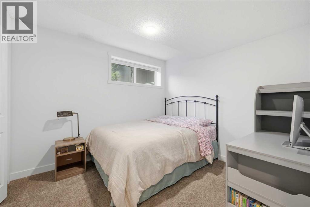 21 Carringvue Link NW - 36