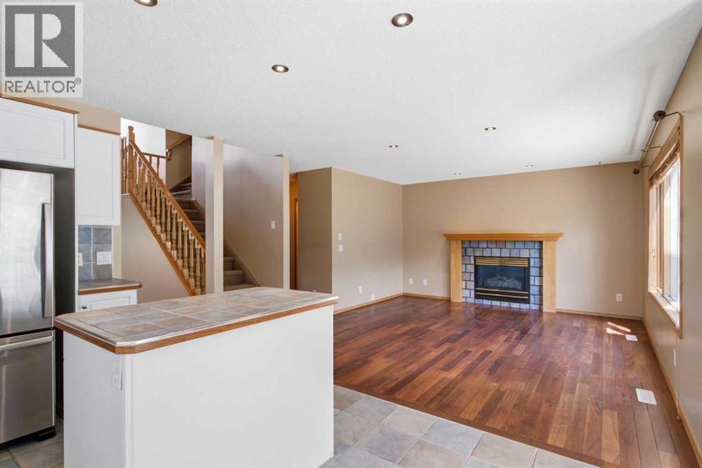 144 Douglas Ridge Close SE - Image 11