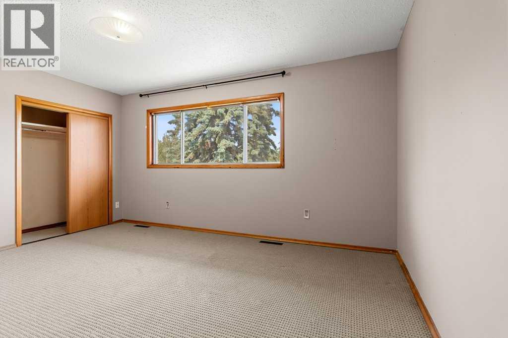 5307 48 Avenue - 12