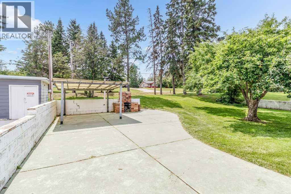 5307 48 Avenue - 23