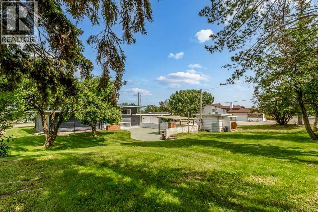 5307 48 Avenue - 31