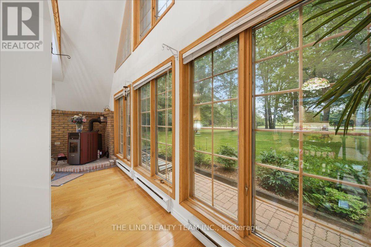 100 BRIDLE PATH - 16