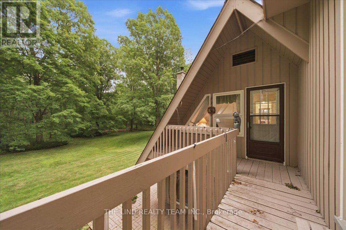 100 BRIDLE PATH - 27