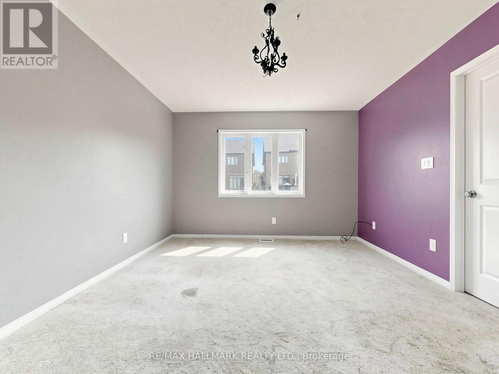 17 HOARD AVENUE S - 25