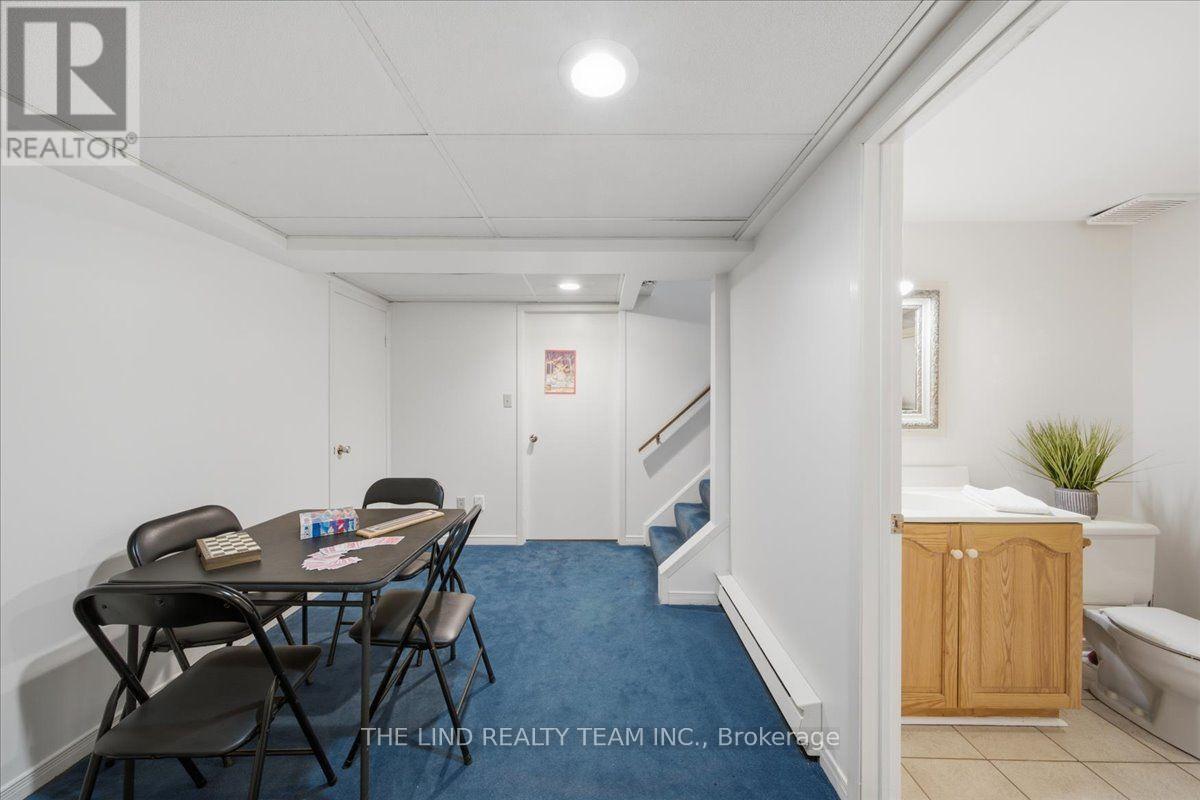 100 BRIDLE PATH - 39