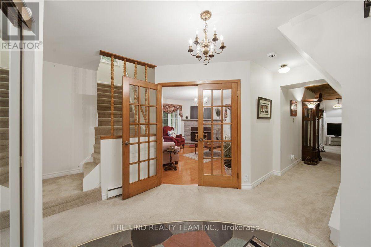 100 BRIDLE PATH - 6