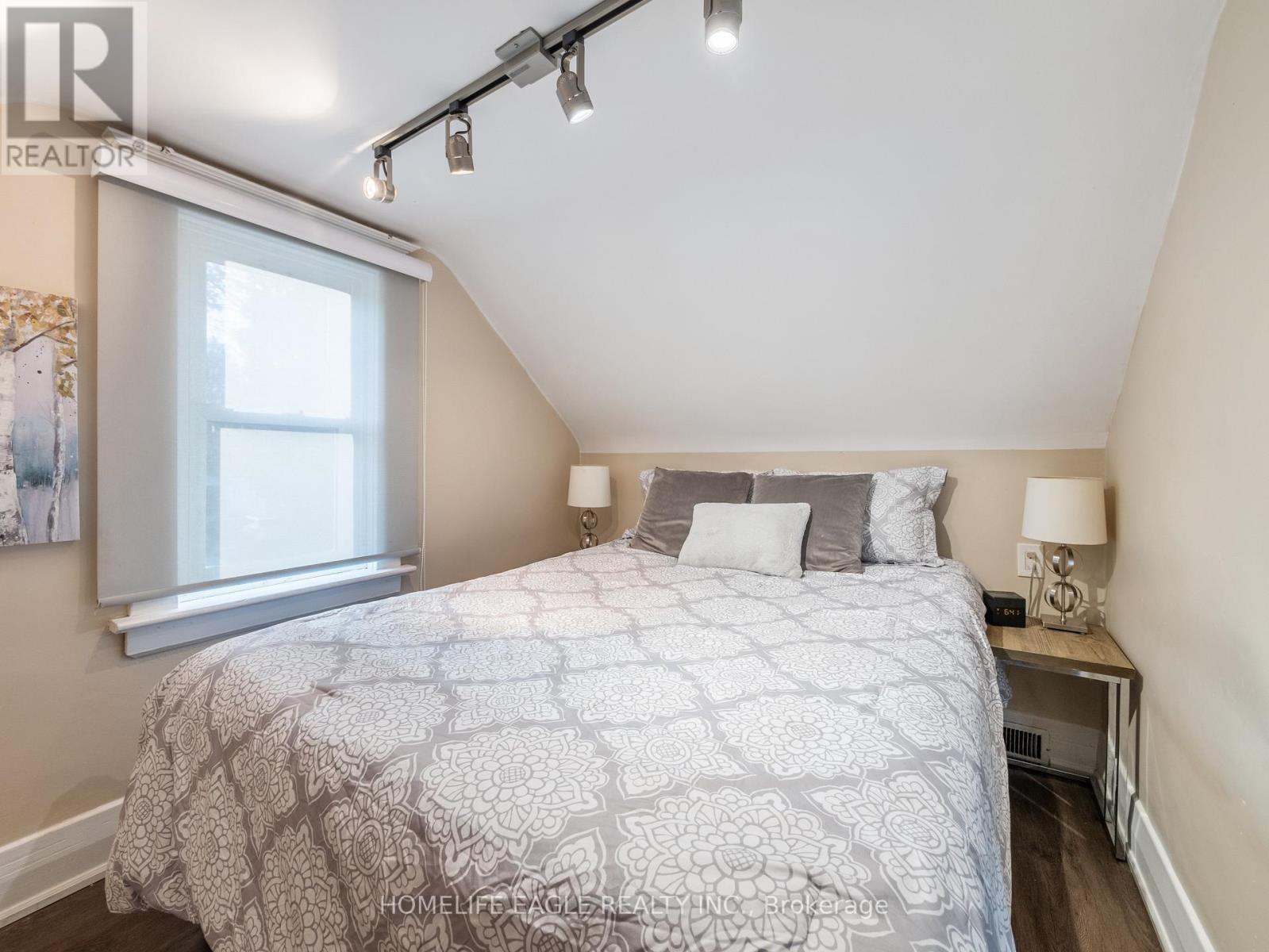 75 DENNE BOULEVARD - 17