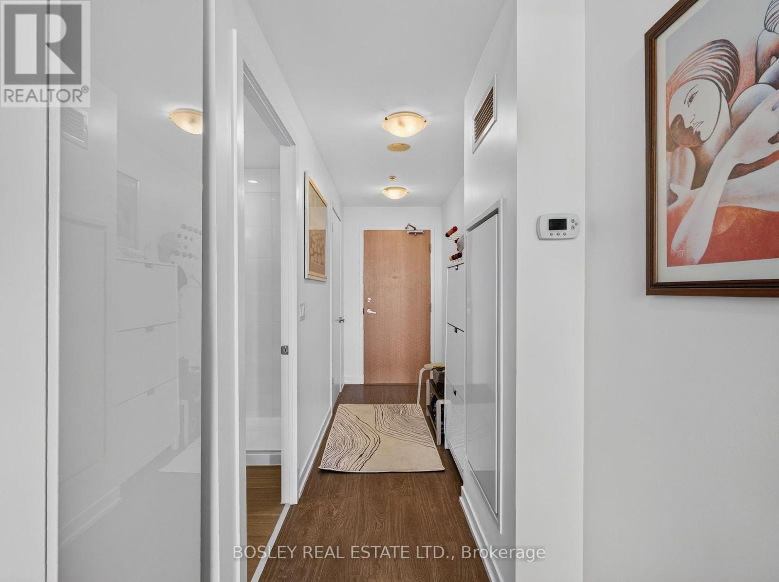 #801 36 HOWARD PARK AVENUE - 19