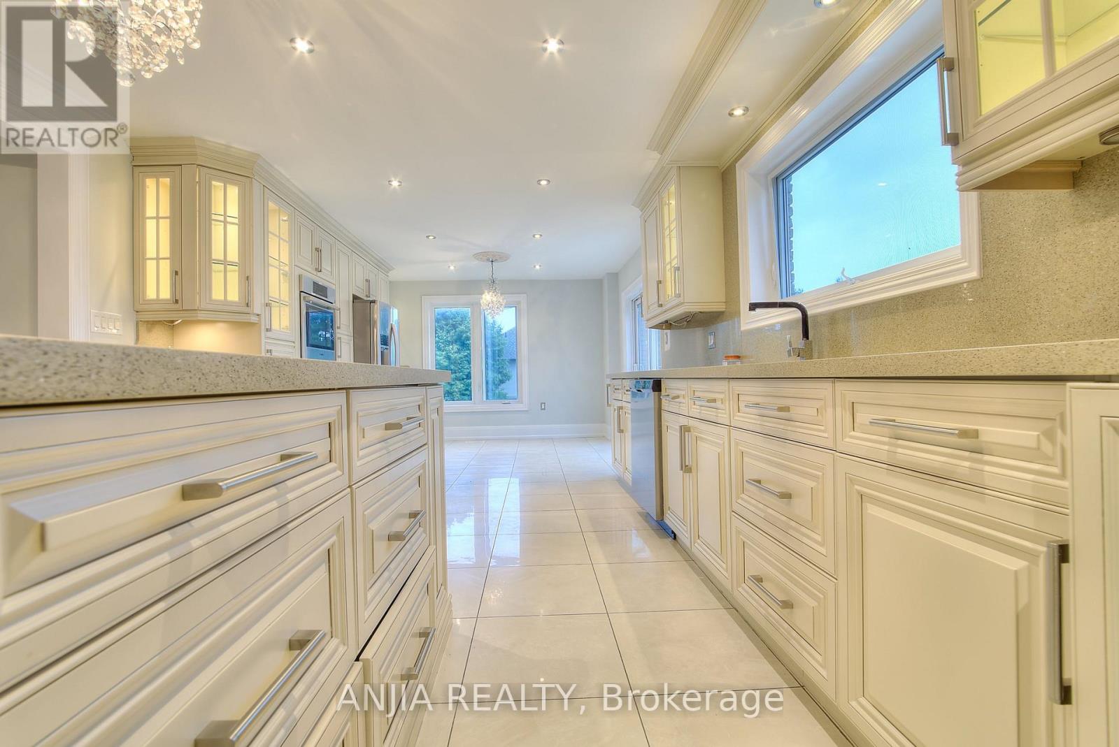 44 BELLINI AVENUE - 17