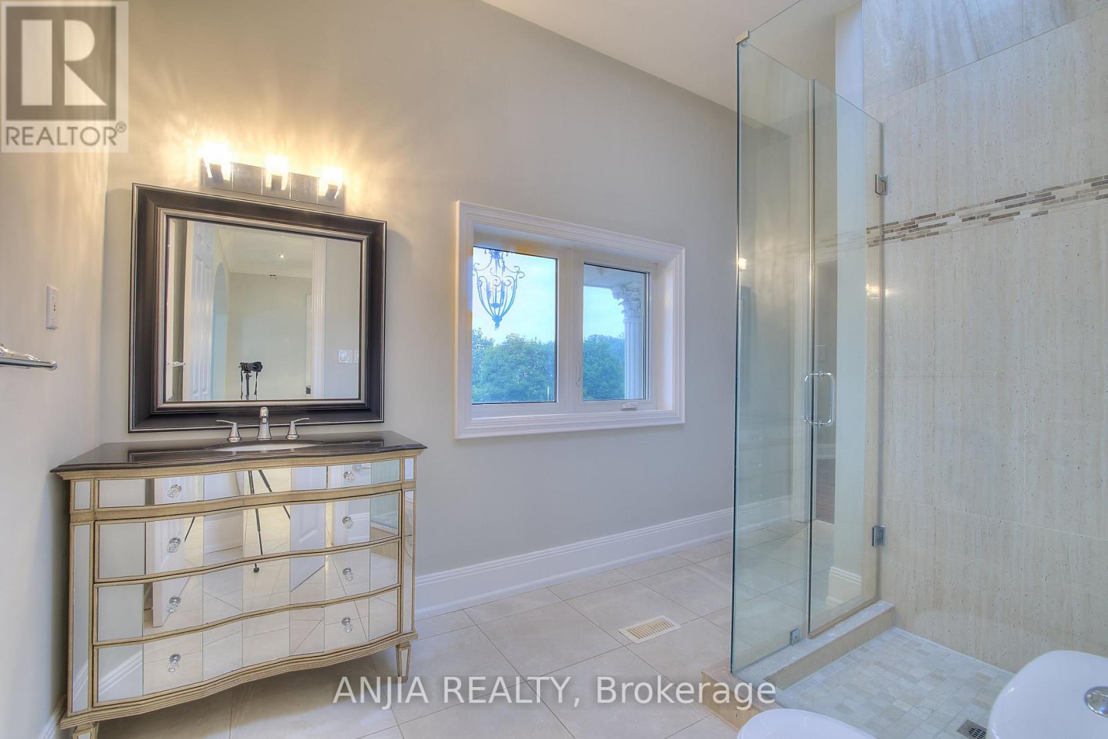 44 BELLINI AVENUE - 29