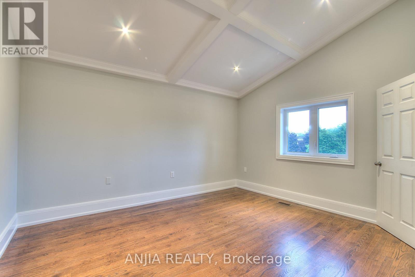44 BELLINI AVENUE - 30