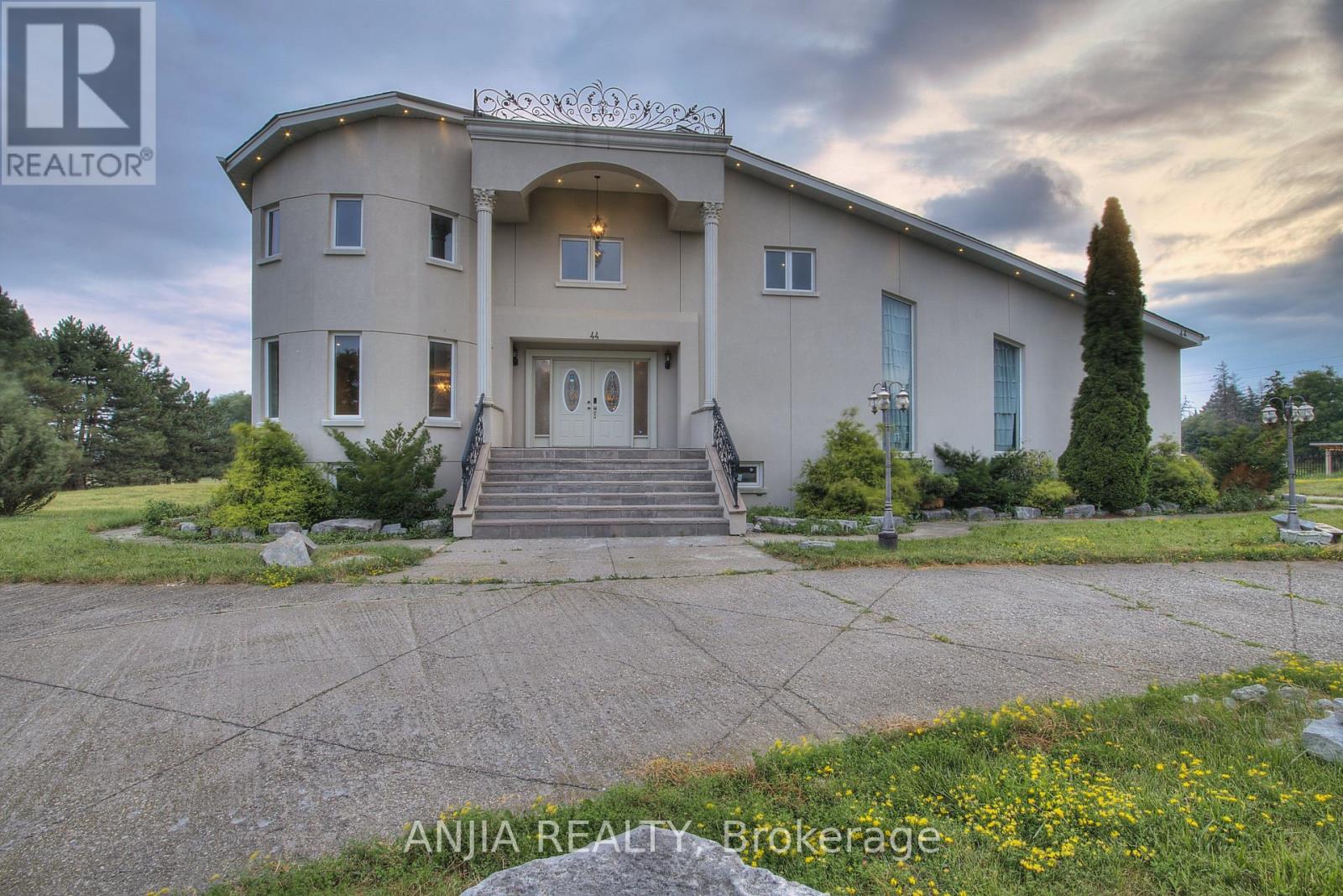 44 BELLINI AVENUE - 45