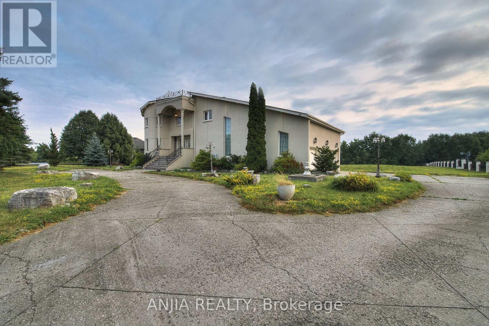 44 BELLINI AVENUE - 46
