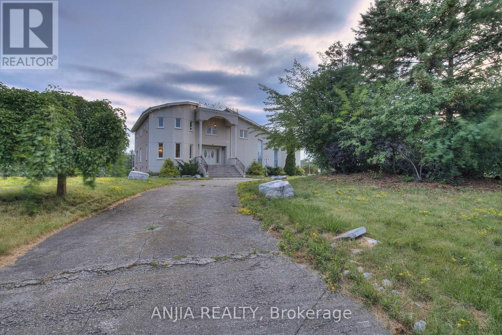 44 BELLINI AVENUE - 48