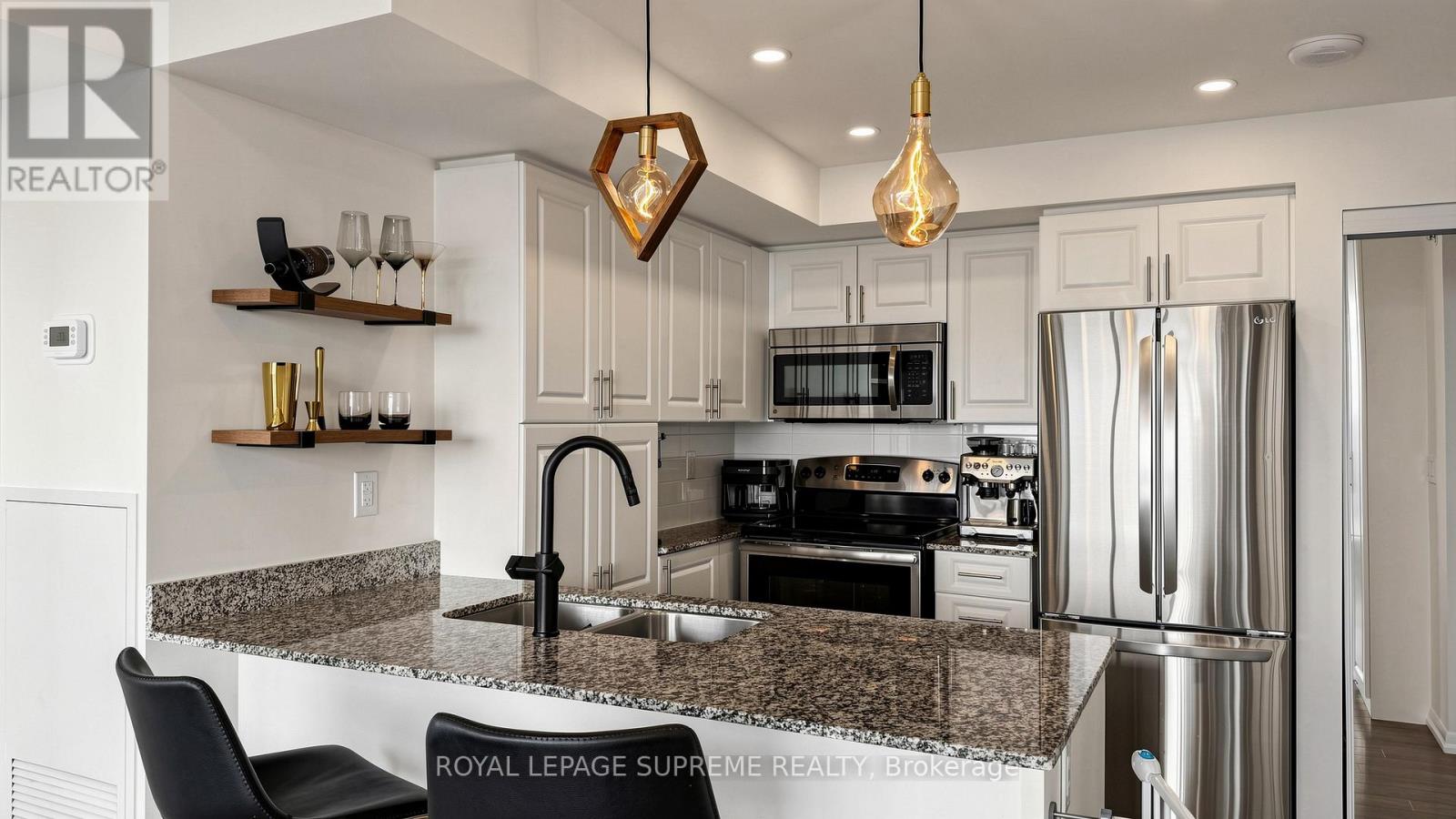 #2702 830 LAWRENCE AVENUE W - 10