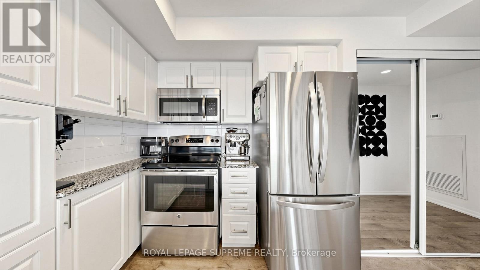 #2702 830 LAWRENCE AVENUE W - 13
