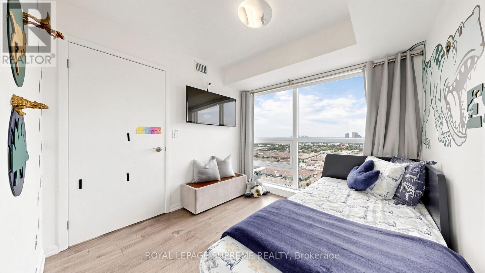 #2702 830 LAWRENCE AVENUE W - 21