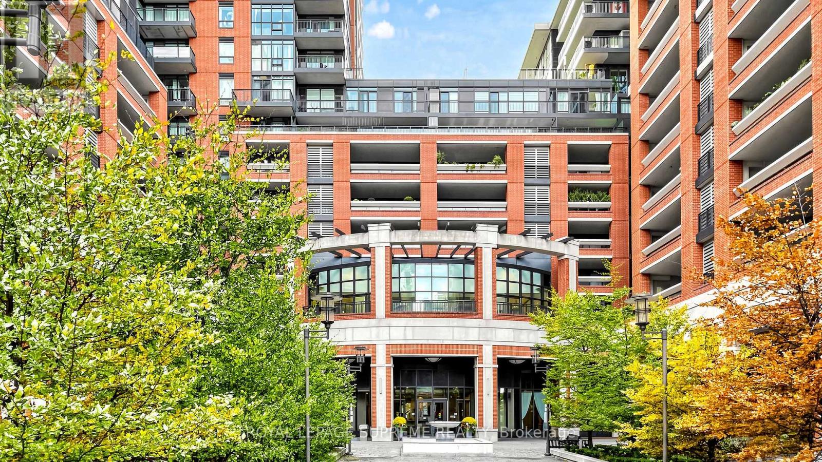 #2702 830 LAWRENCE AVENUE W - 31