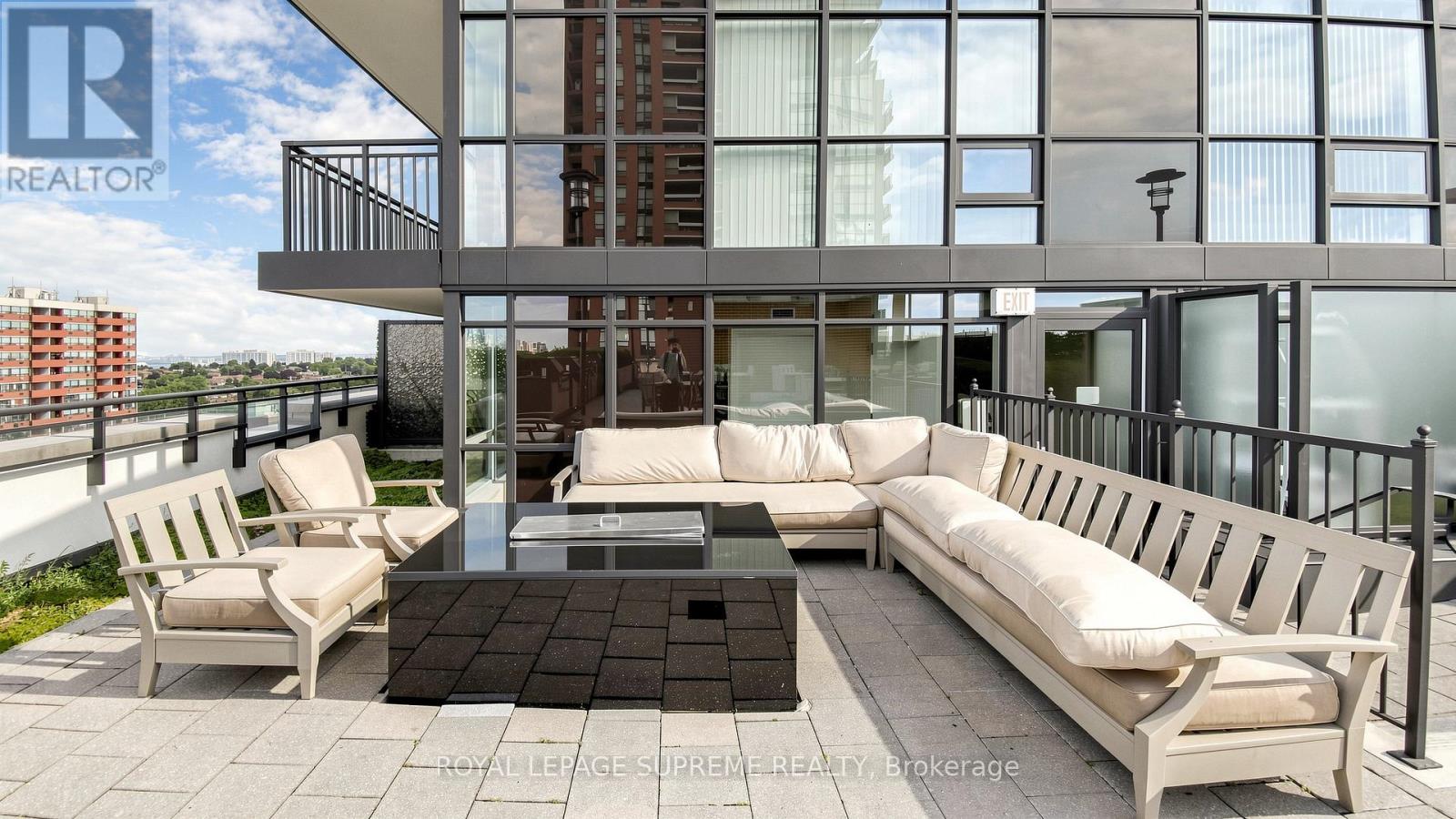 #2702 830 LAWRENCE AVENUE W - 45