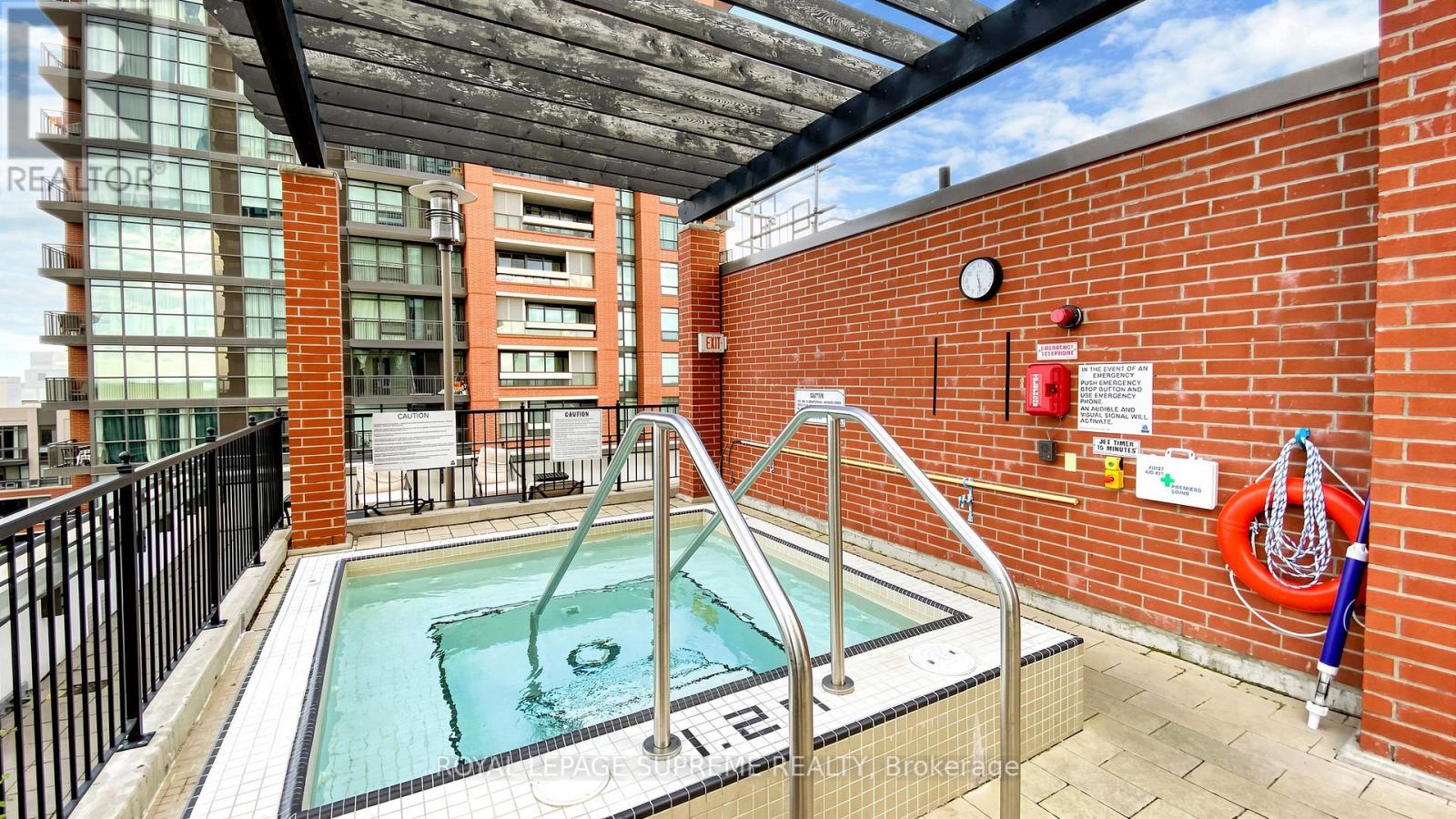#2702 830 LAWRENCE AVENUE W - 48