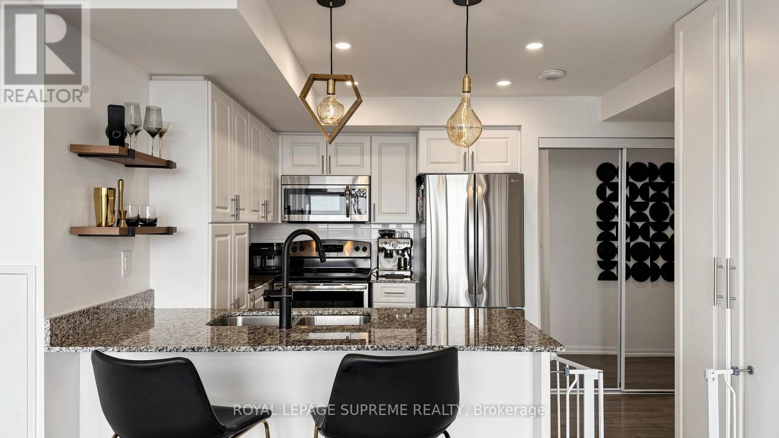 #2702 830 LAWRENCE AVENUE W - 9