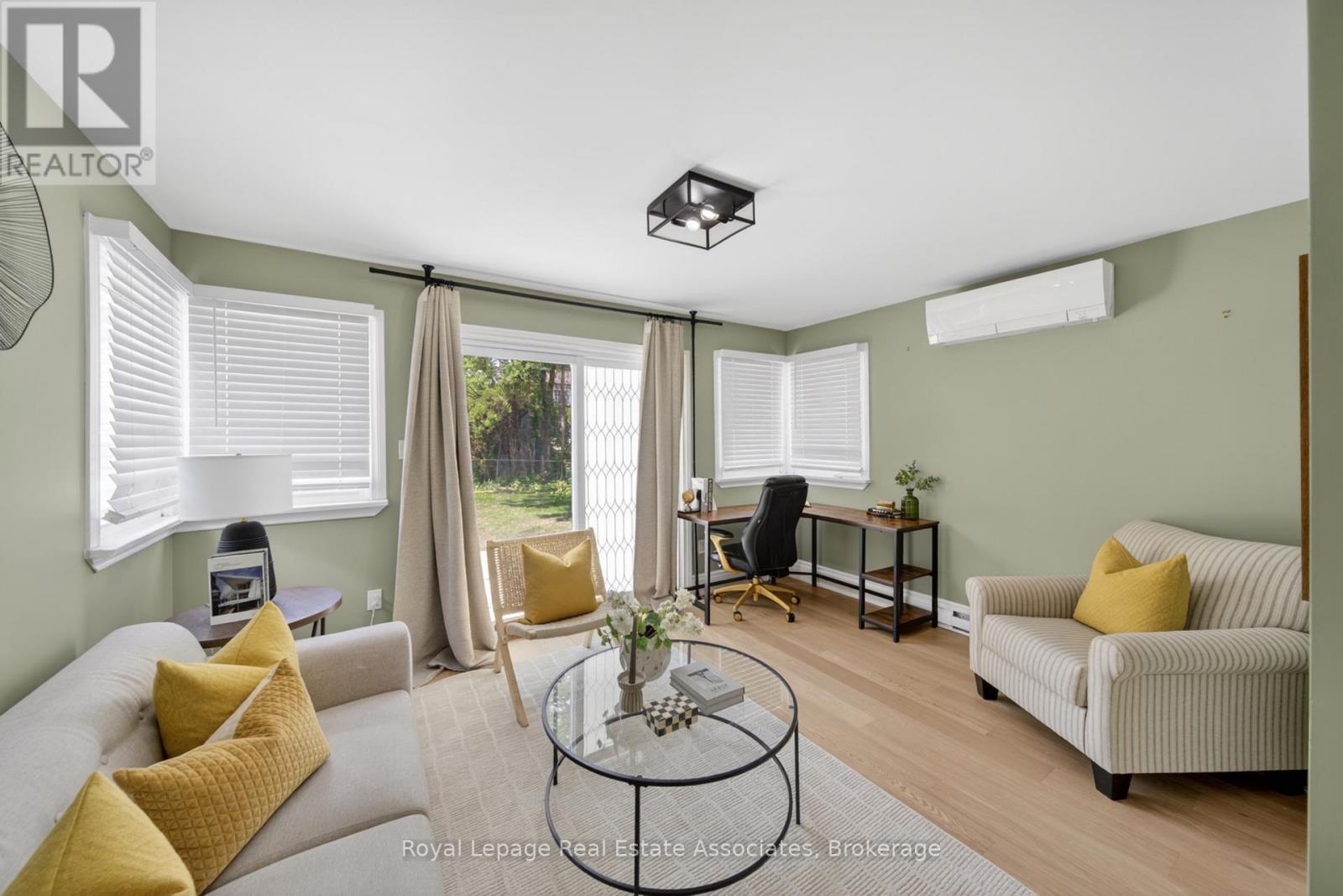 24 PEEL AVENUE - 14