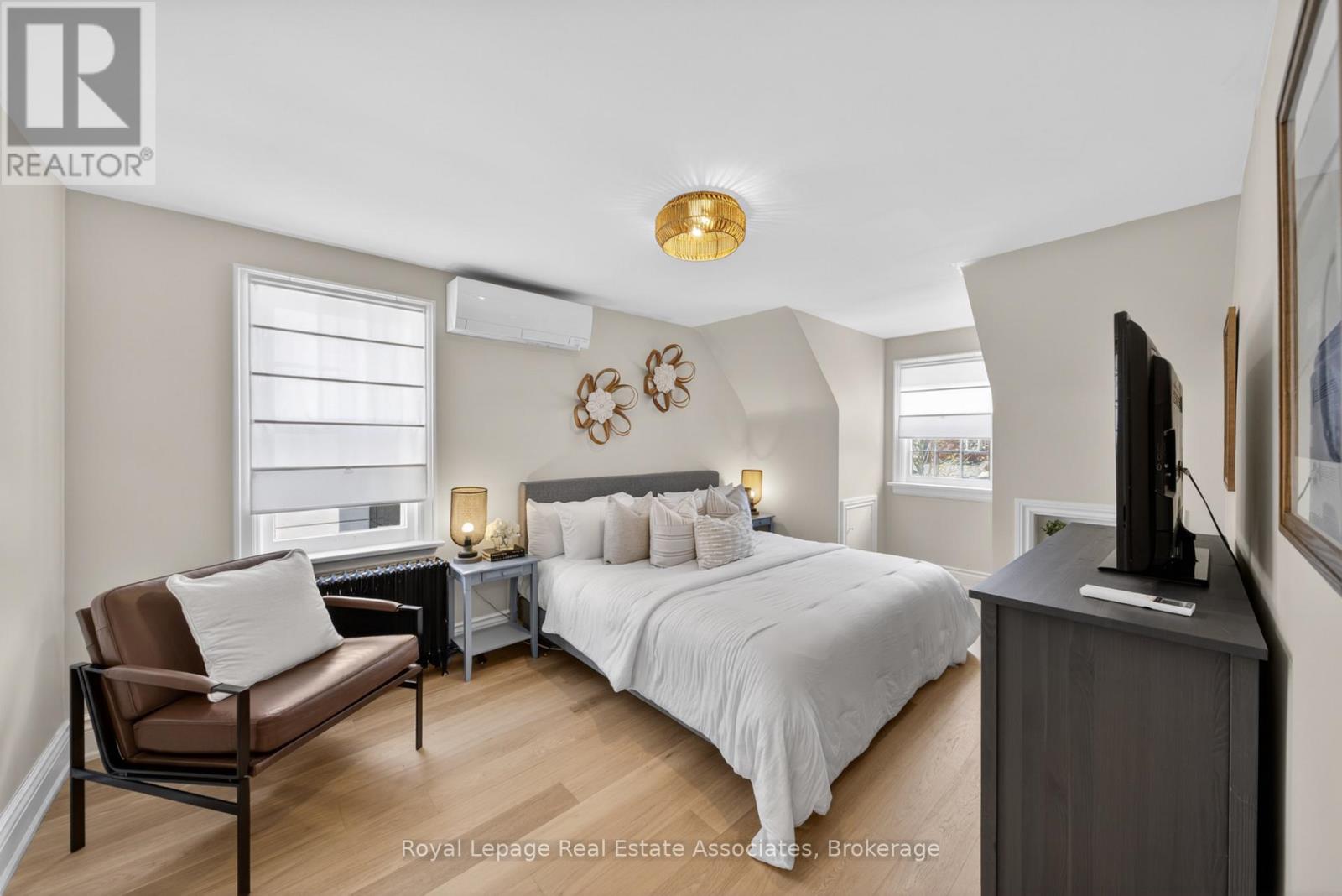 24 PEEL AVENUE - 19