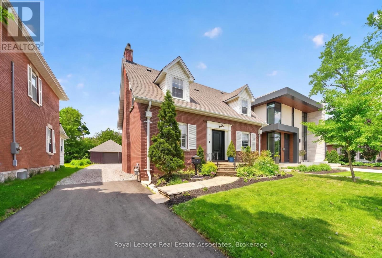 24 PEEL AVENUE - 3