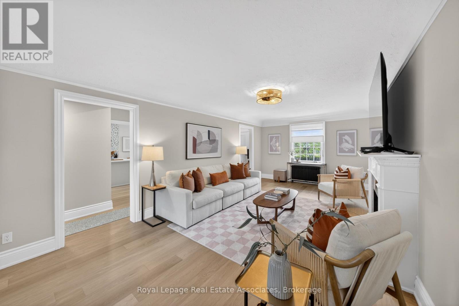 24 PEEL AVENUE - 5