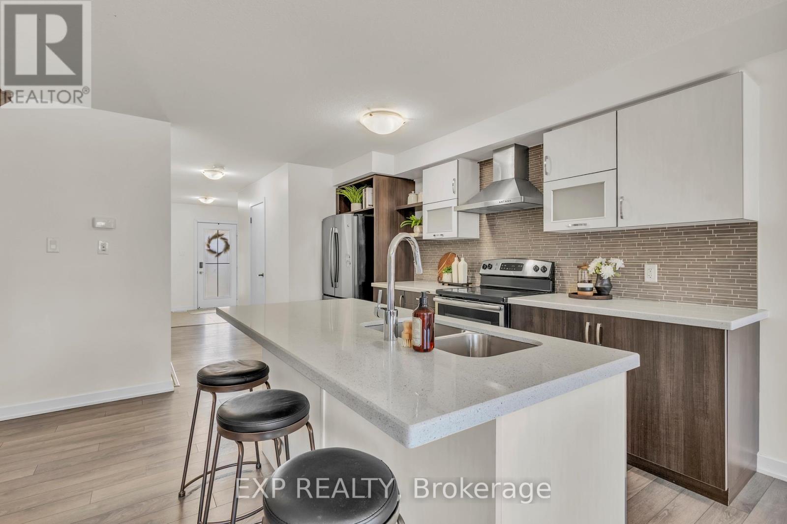 6 SHERWAY STREET - Image 10