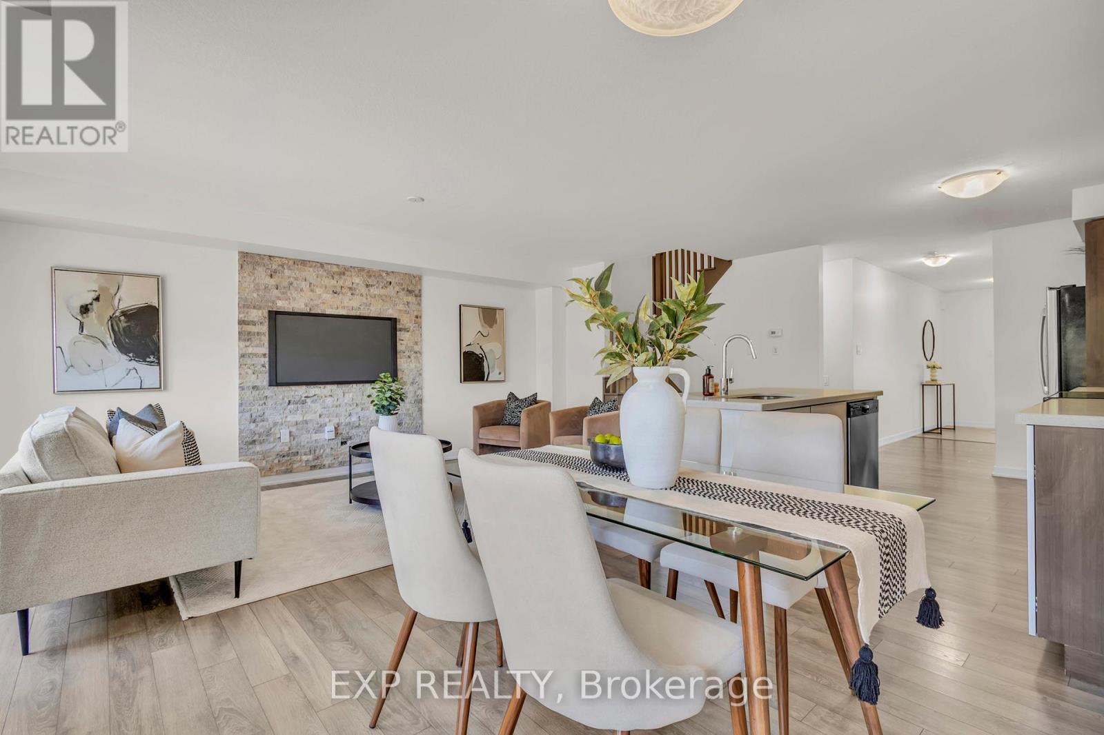 6 SHERWAY STREET - Image 14