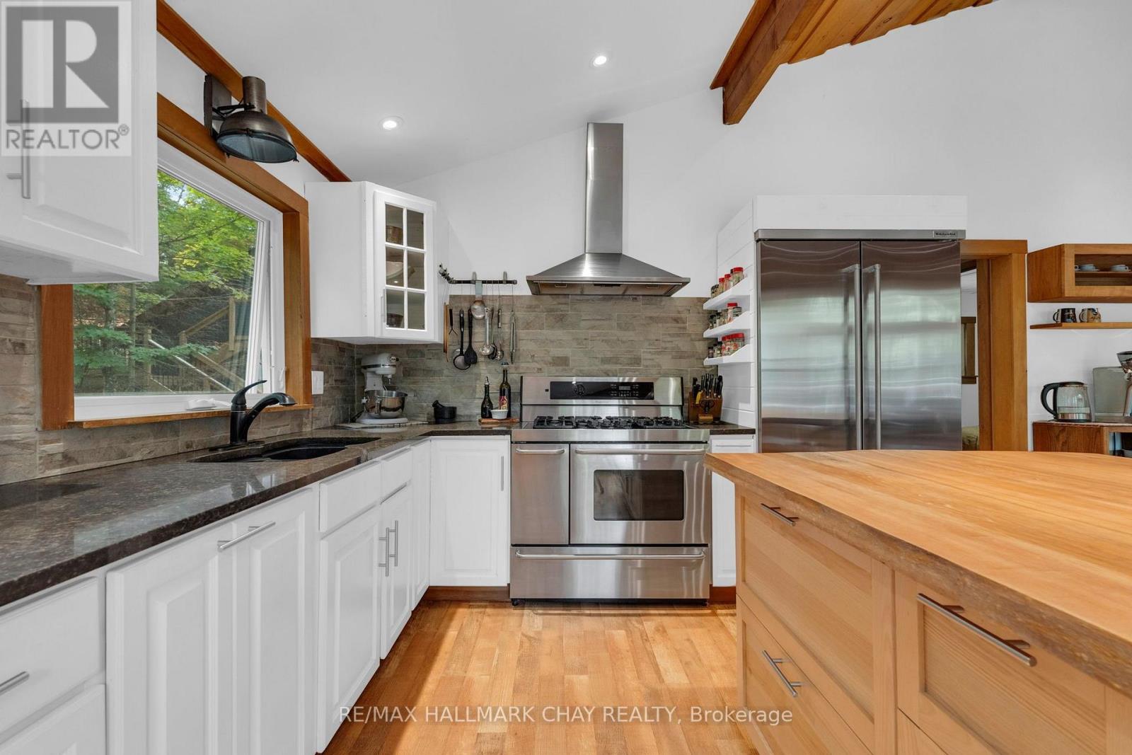 1315 WOLF CIRCLE - 12