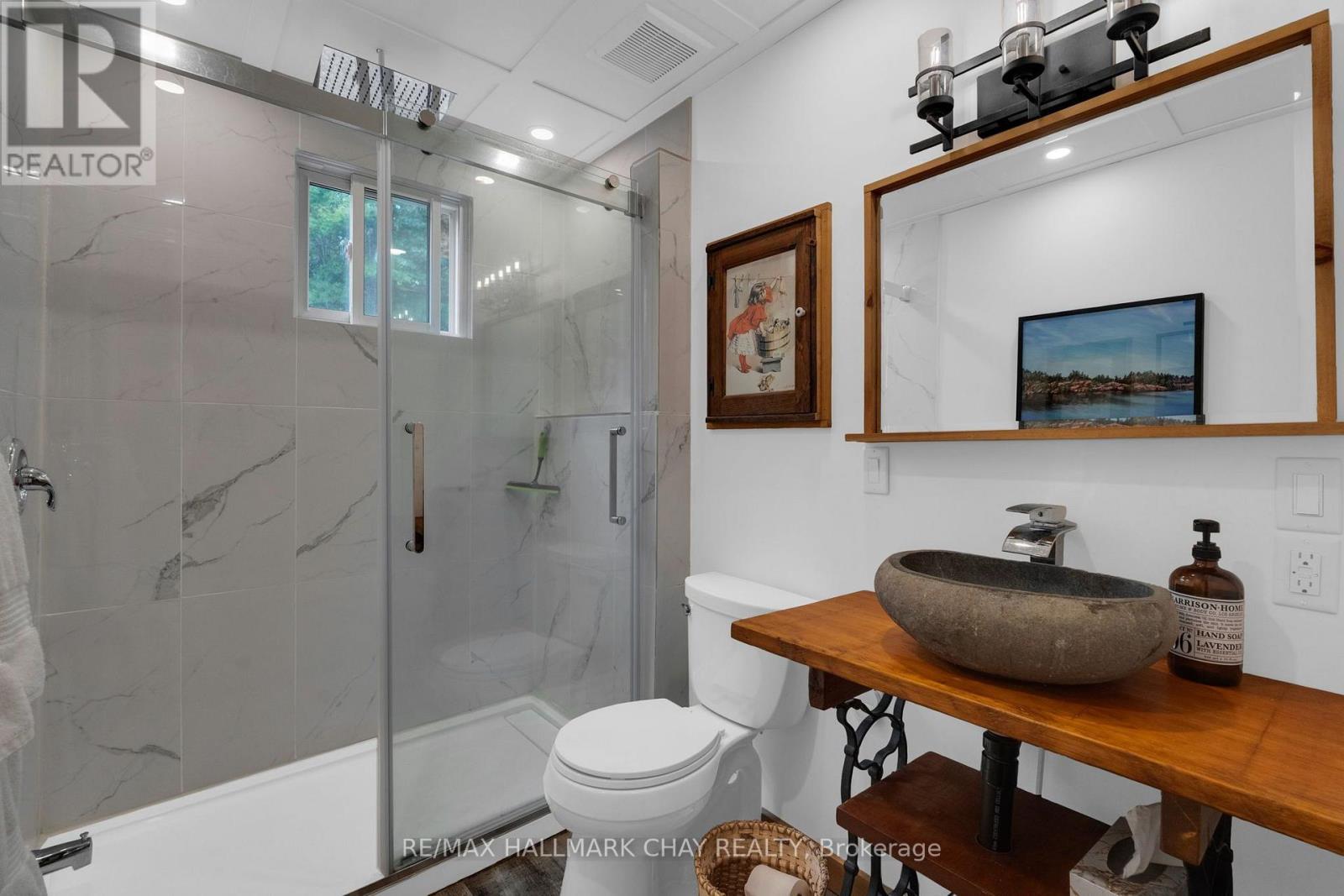 1315 WOLF CIRCLE - 17