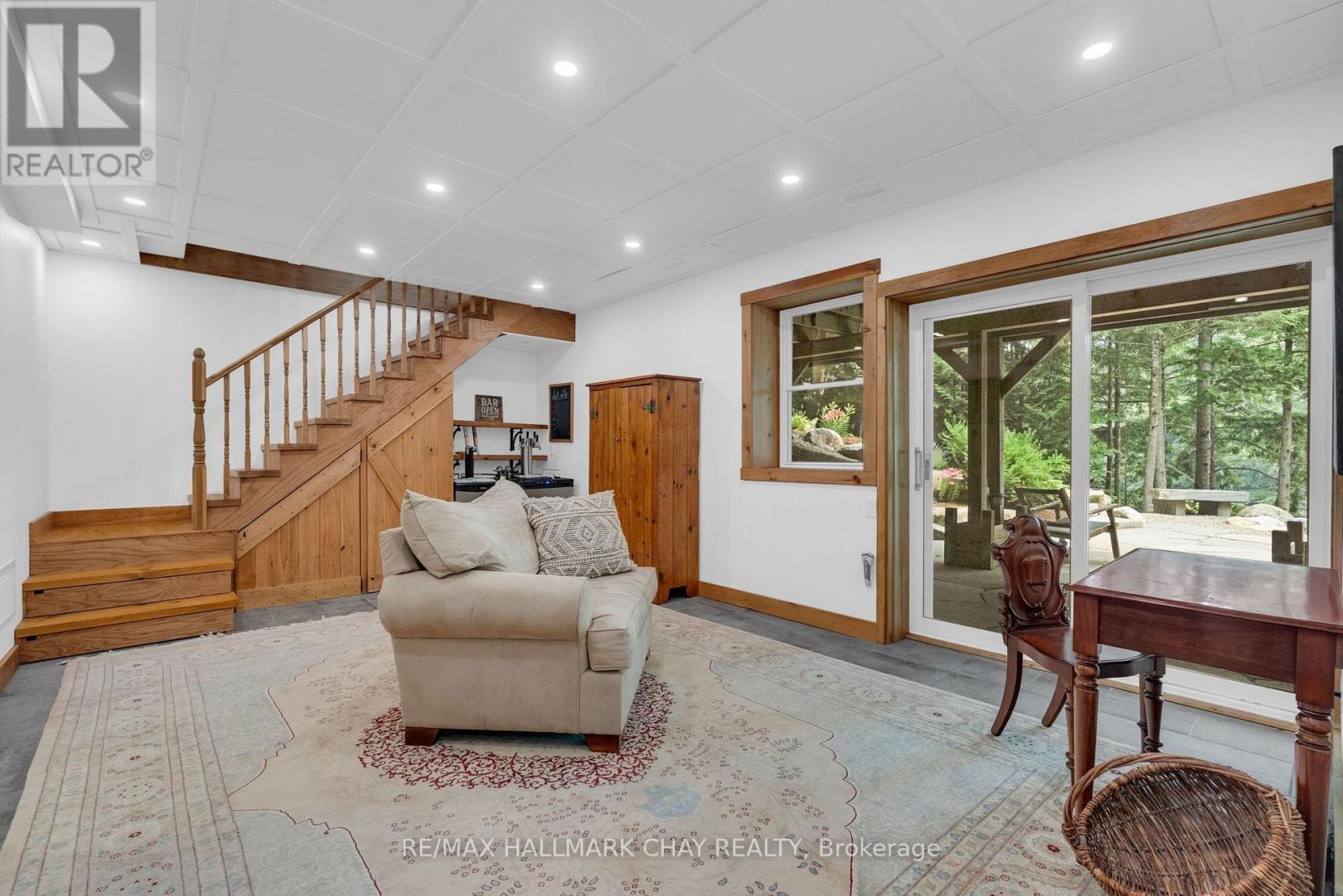1315 WOLF CIRCLE - 20