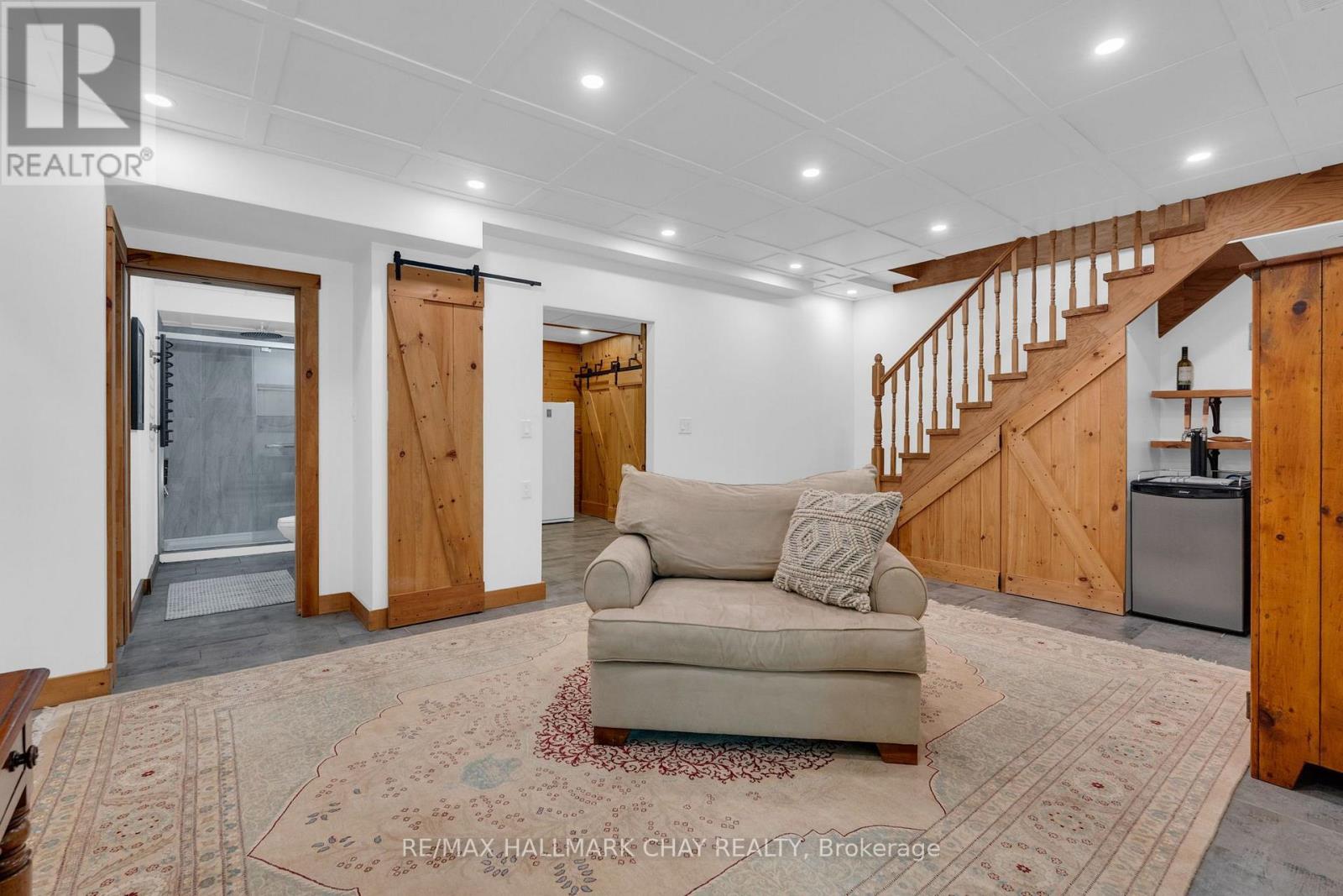 1315 WOLF CIRCLE - 21