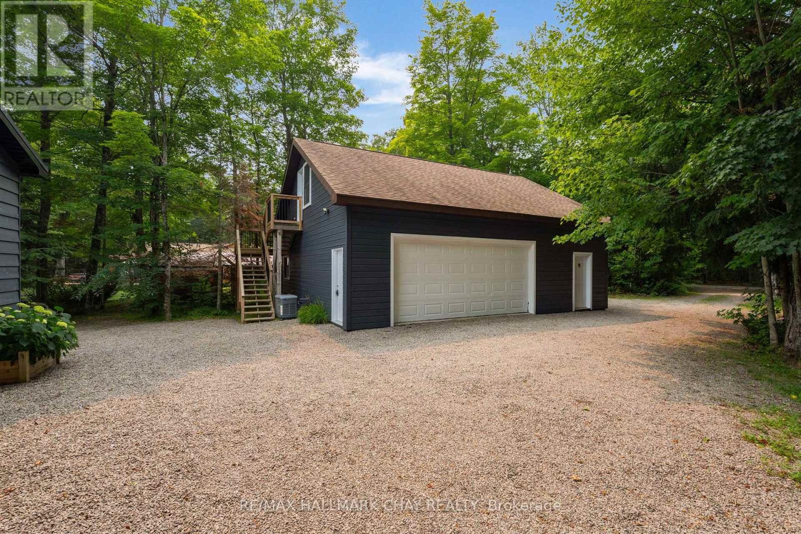1315 WOLF CIRCLE - 27