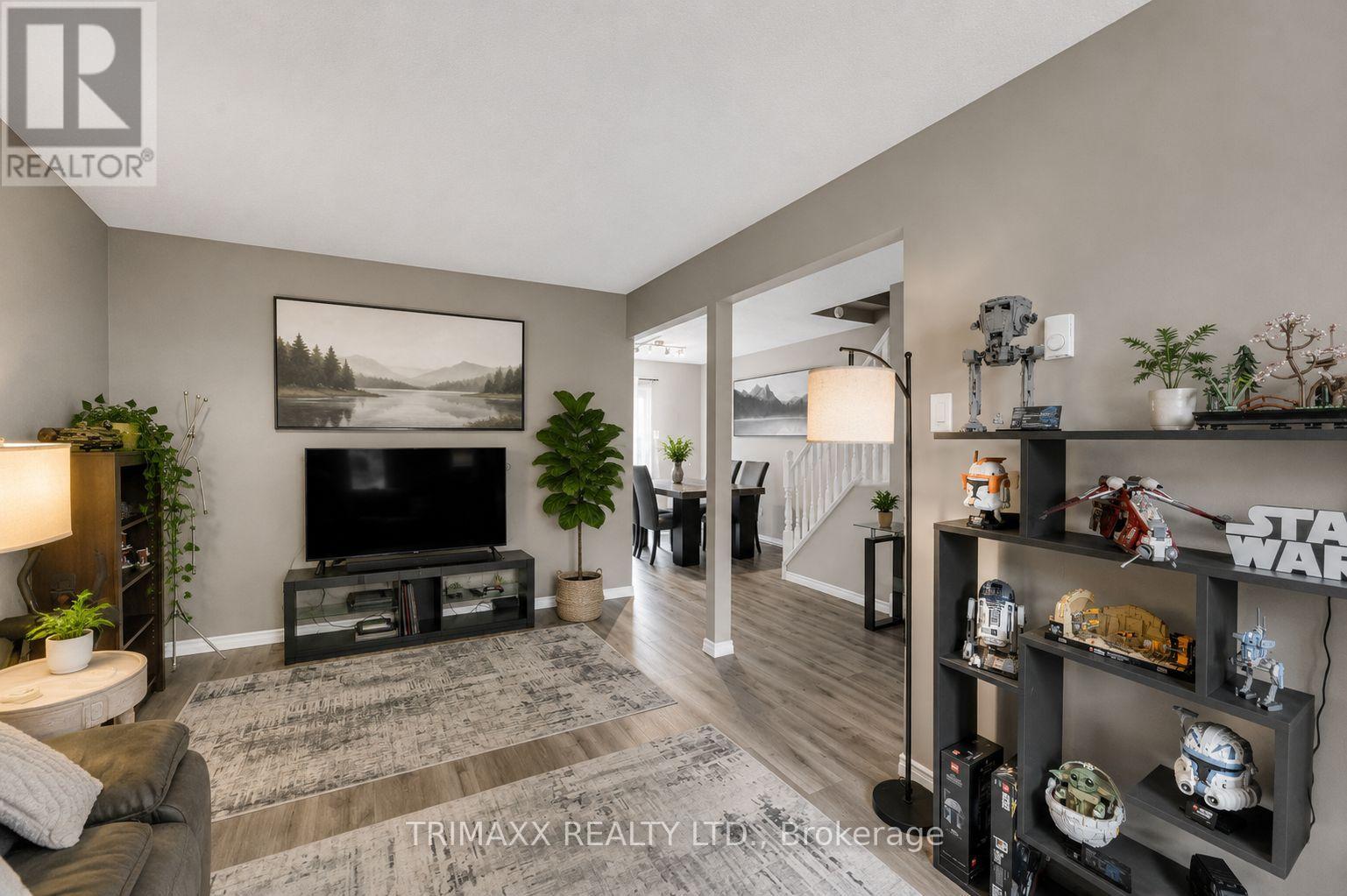#35 1855 ALDERSBROOK ROAD - 13